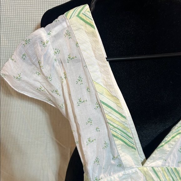 Vintage Free People White and Green Striped Blouse-size XS-S-Flaw - Picture 3 of 8